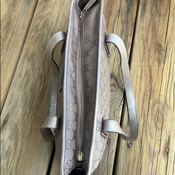 Authentic GUCCI PVC GG monogram tote bag 🌷🌷🌷 - Picture 10 of 16